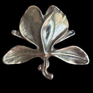 Vintage Ming Sterling Silver Ginger Flower Brooch Pin